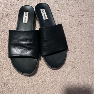 Black Steve Madden Sandals / Slides size 7.5